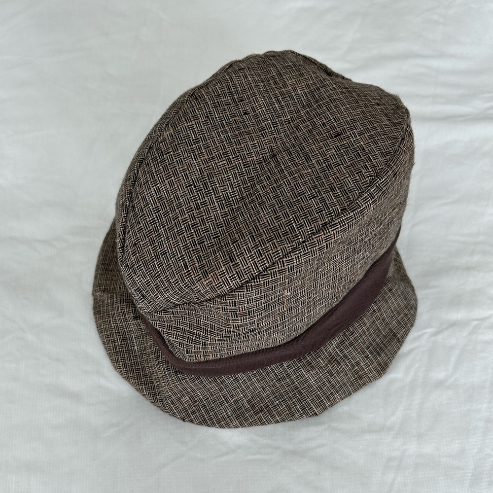 Jennifer Ouellette casual tweed-effect fedora